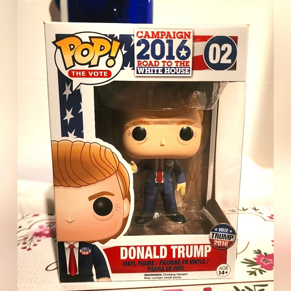 Funko Pop! Donald Trump #02; 2016 Presidential Candidate & 45th President